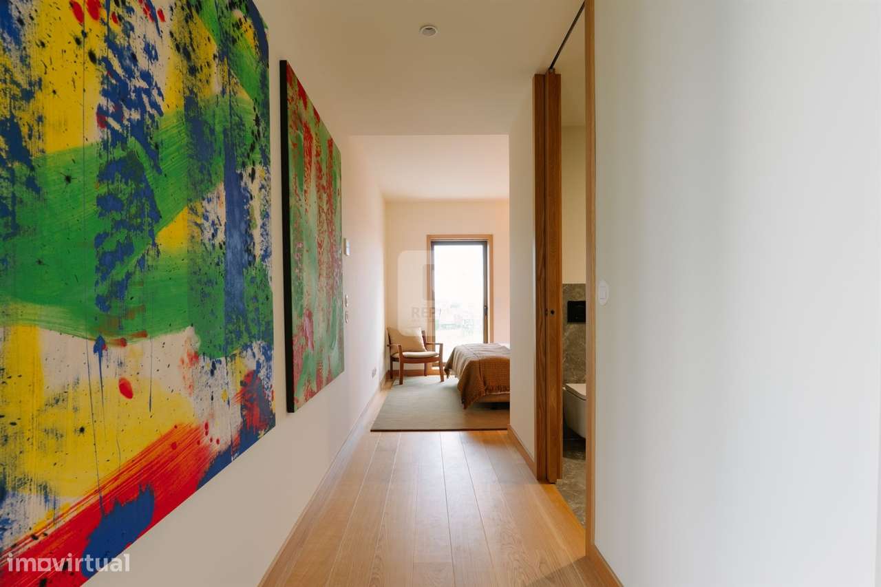 T2 Varanda e Garagem Porto | T2 Alto Fontinha | Apartamento Art Square - Grande imagem: 4/14