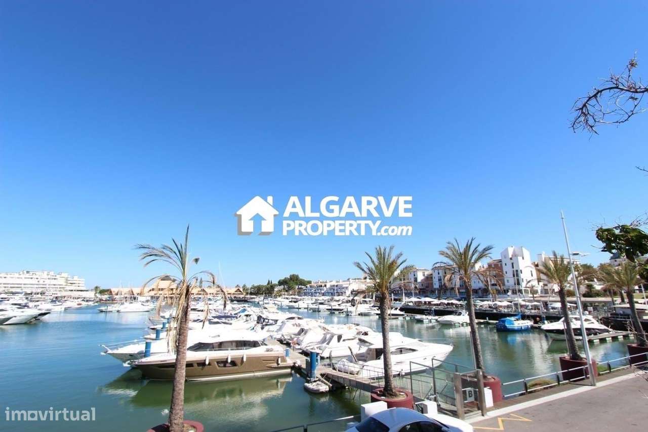 Espaço Comercial localizado na Marina de Vilamoura, Algarve - Grande imagem: 4/11