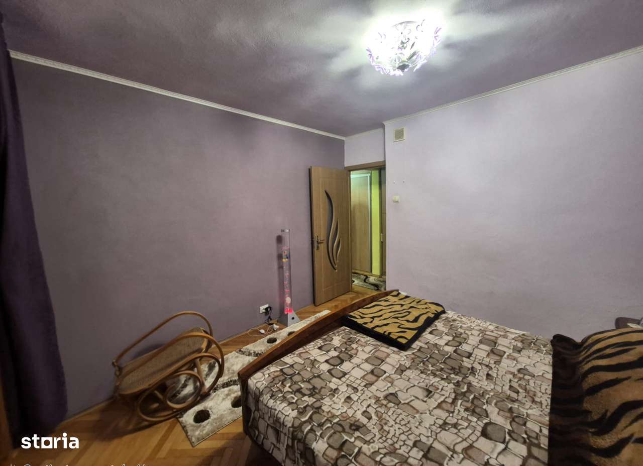 Apartament 3 camere etaj 2, Zona Intim Banu Maracine - Imagine principală: 5/9