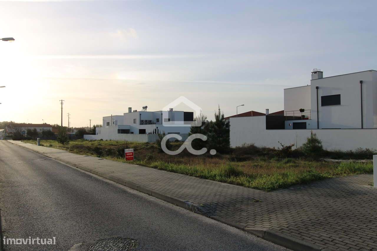 Lote terreno individual na Marinha Grande, perto acesso A8. - Grande imagem: 4/10