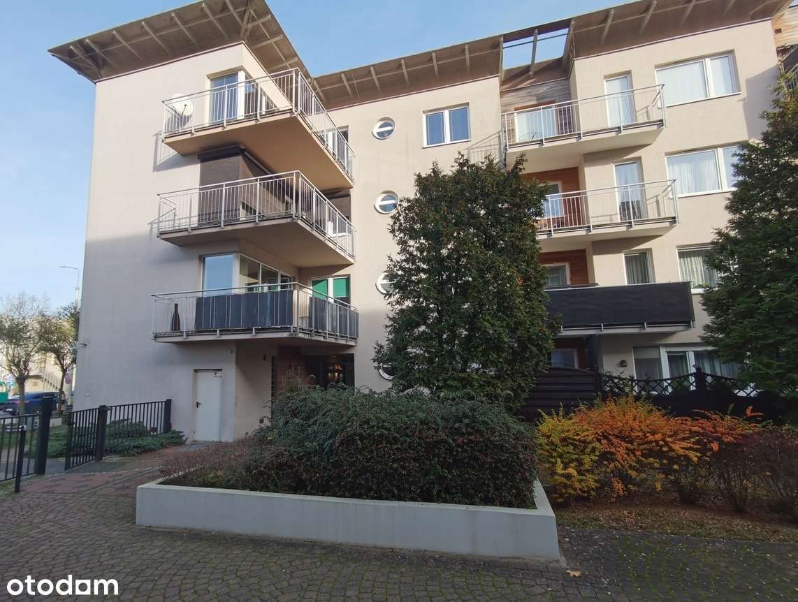 3 pok. 74,3m2, 2/3p, budynek z 2007, winda, wykończone w stylu włoskim-18