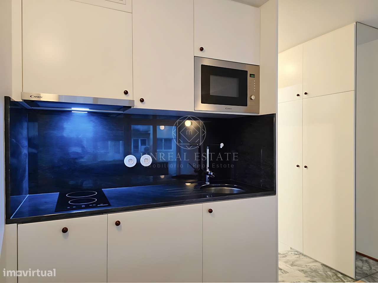 Apartamento T0 , novo, inserido em um edifício totalmente remodelado n-37