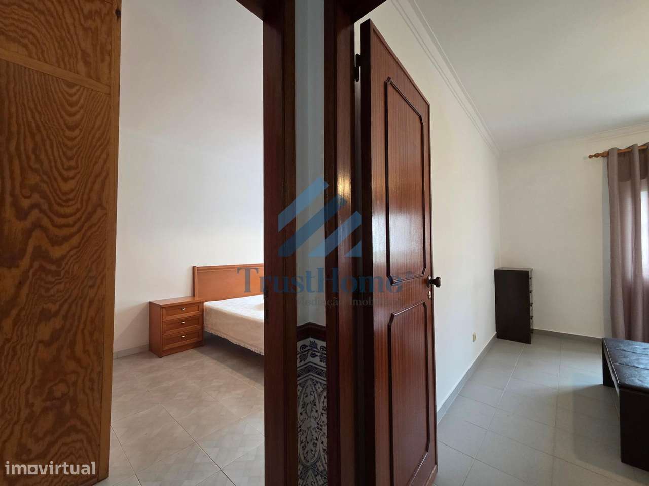 Apartamento T1+1 com áreas em Fonte das Eiras, perto do Lidl-9