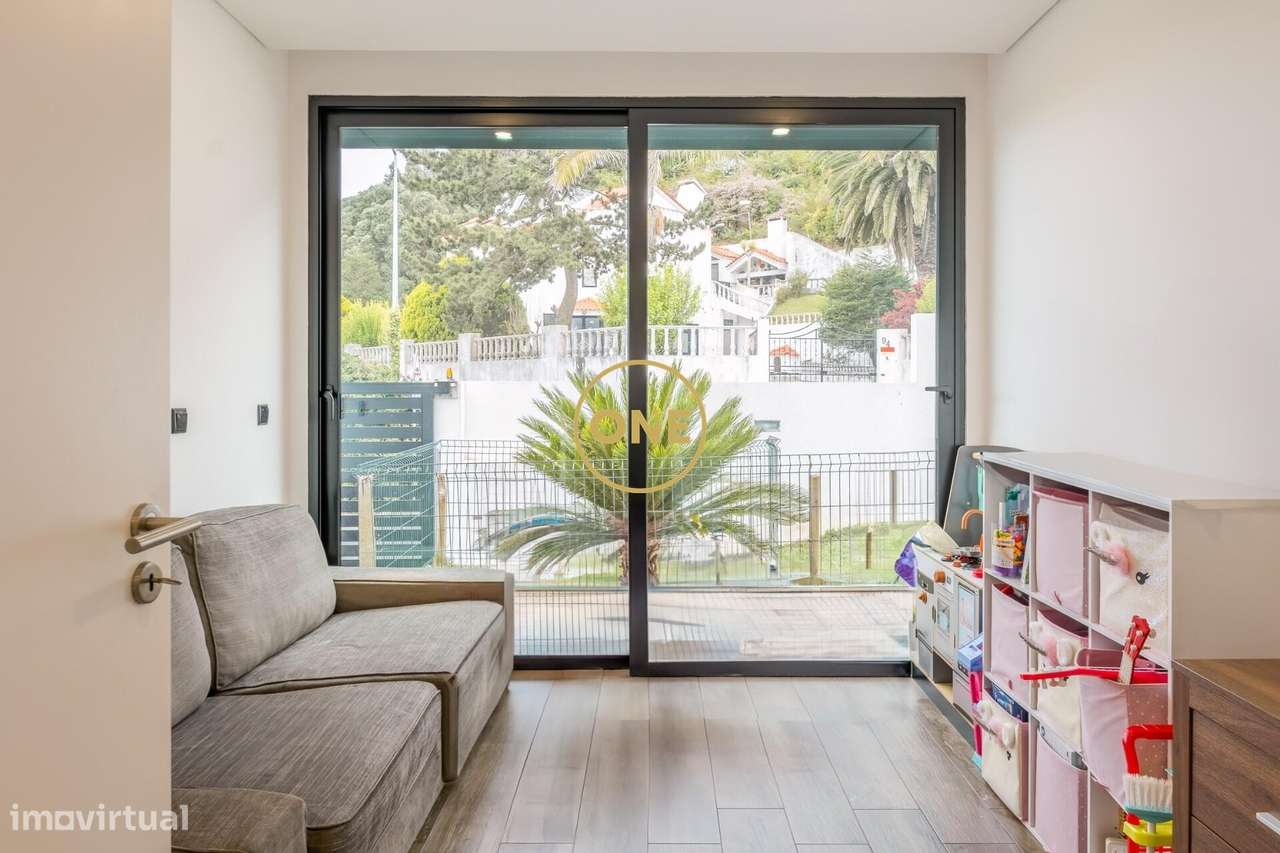 Moradia T3 Contemporânea | Ponta Delgada, São Miguel - Açores - Grande imagem: 5/12