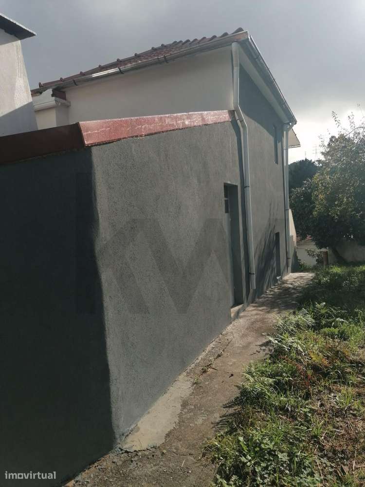 Moradia individual T3 para arrendar com terreno em Macieira de Sarnes - Grande imagem: 5/38