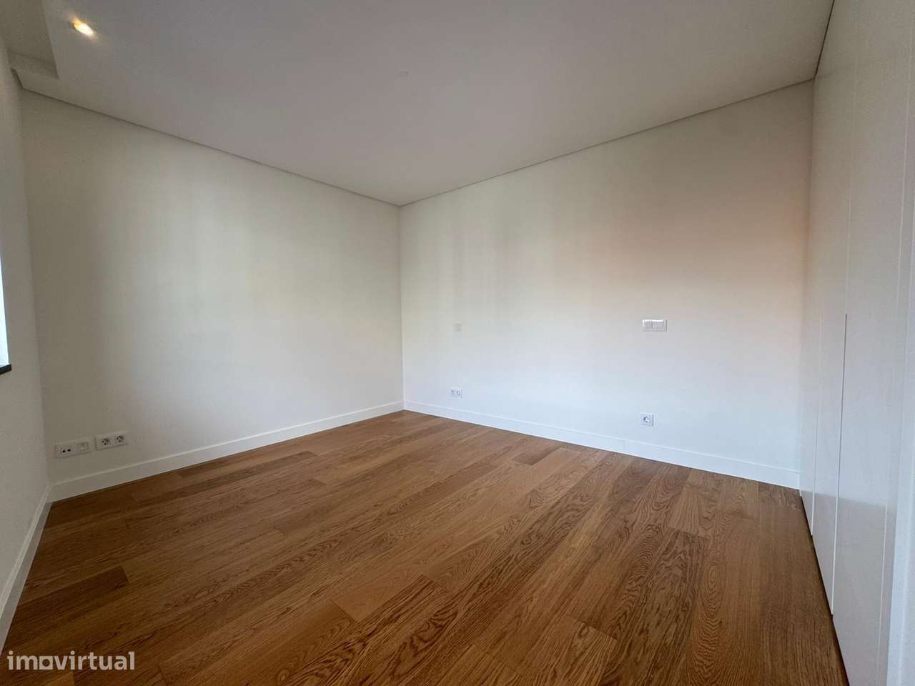 Apartamento T3 c/ vista rio-24