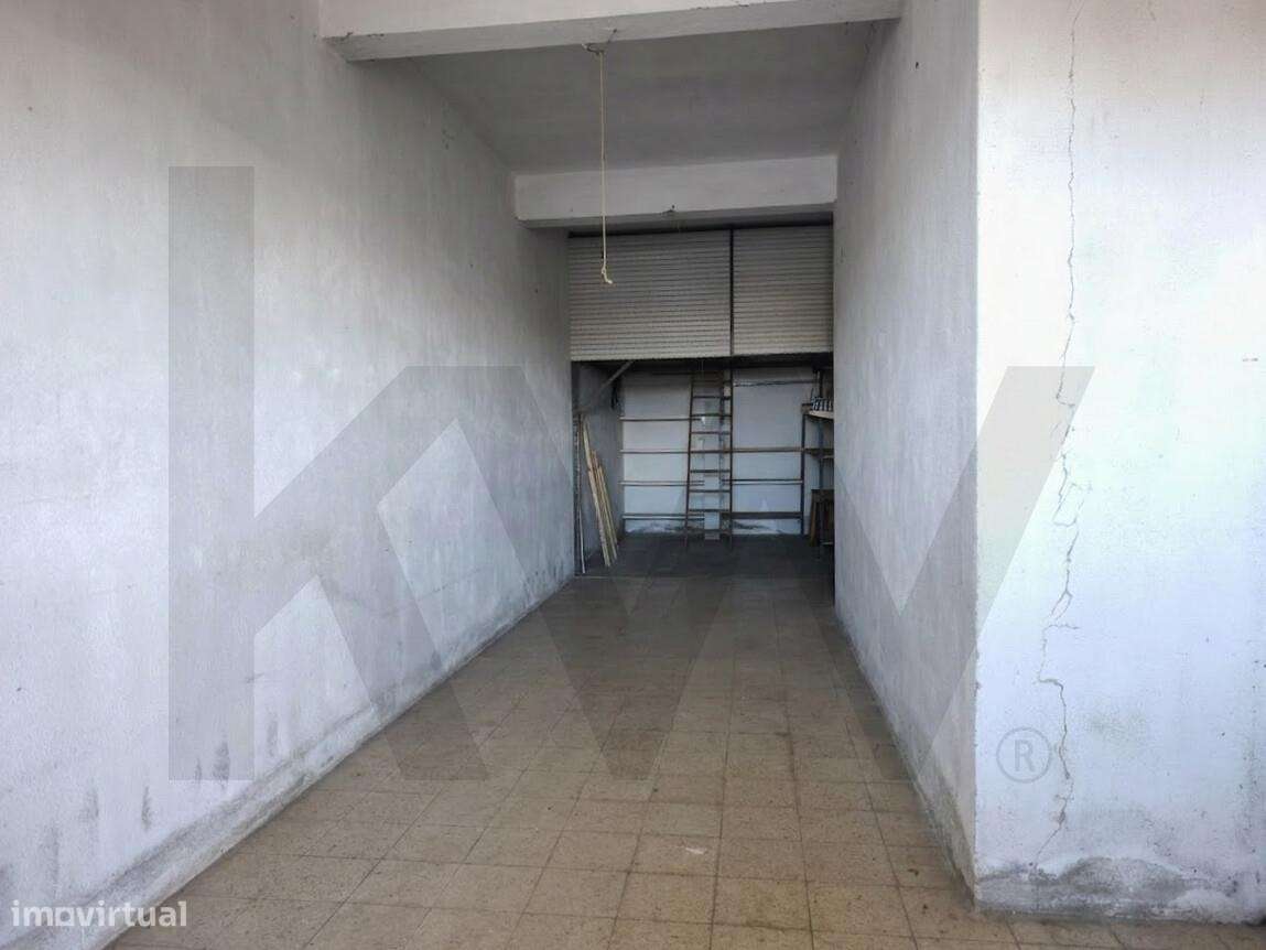 GARAGEM C/37M2 - MONTE da TAPADA, AGUALVA - CACÉM - Grande imagem: 2/5