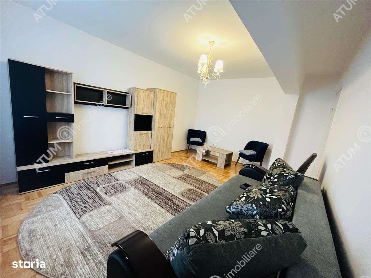 Apartament renovat de 2 camere cu balcon si pivnita in zona Strand 1 - Imagine principală: 2/15