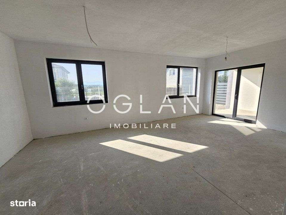 Casa triplex in Selimbar - COMISION 0% - Imagine principală: 4/17