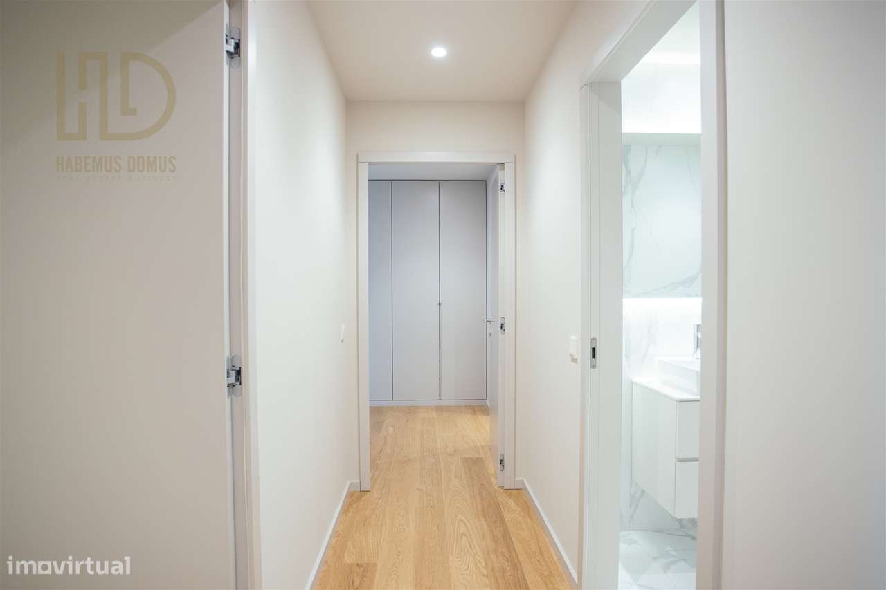 Apartamento T4 nos Jardins da Arrábida-23