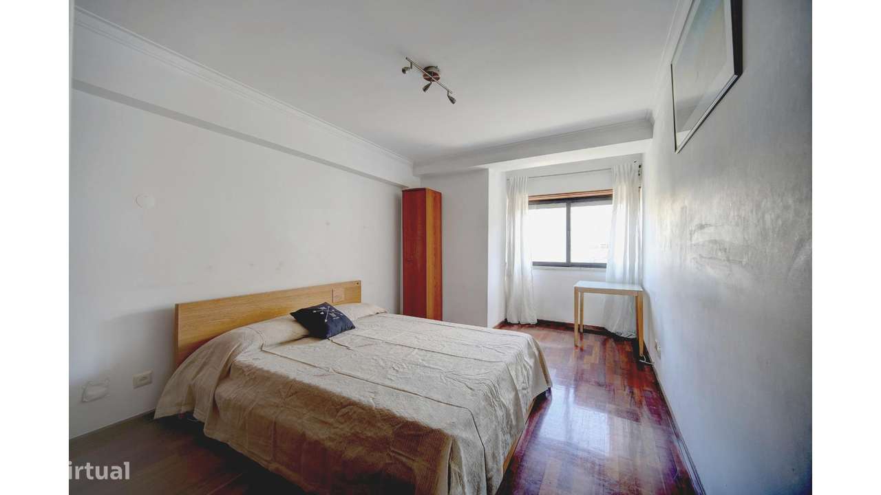Apartamento T2 em Lisboa-15