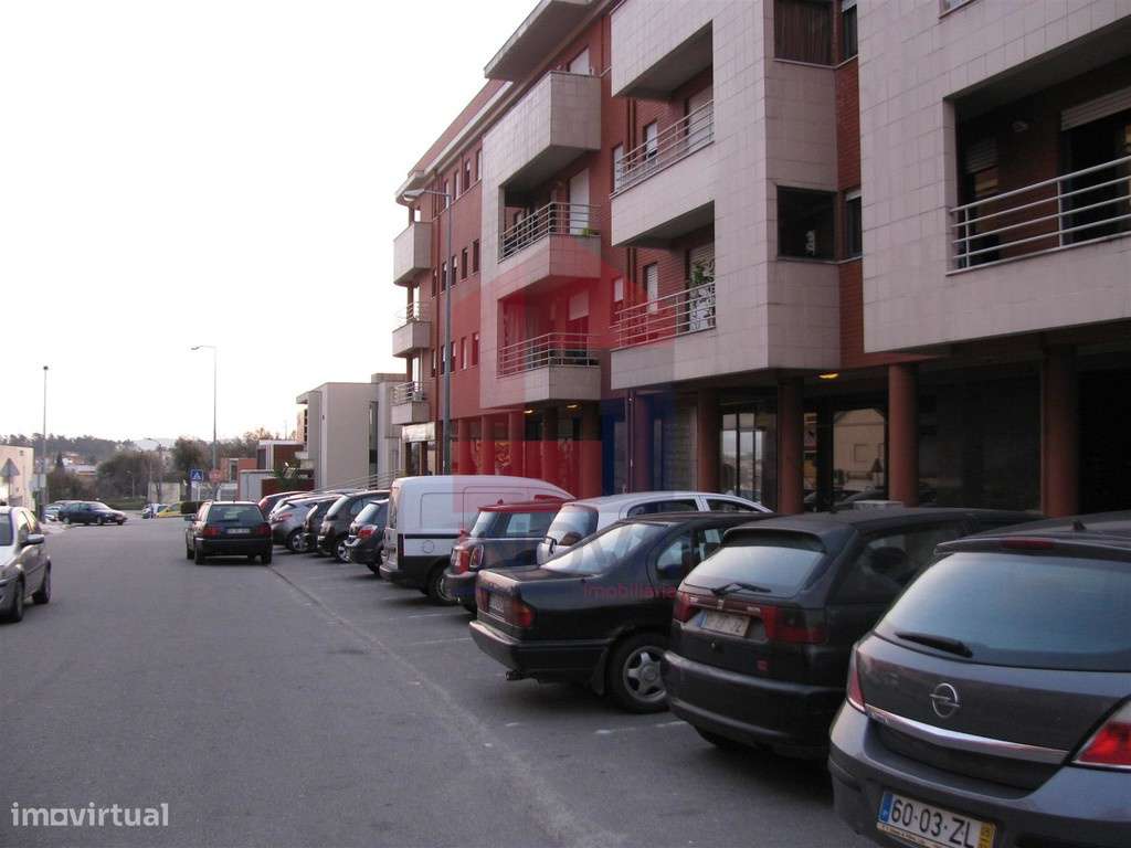 Loja, Vila Verde - Grande imagem: 4/5