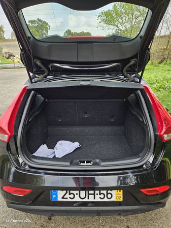 Volvo V40 - 12