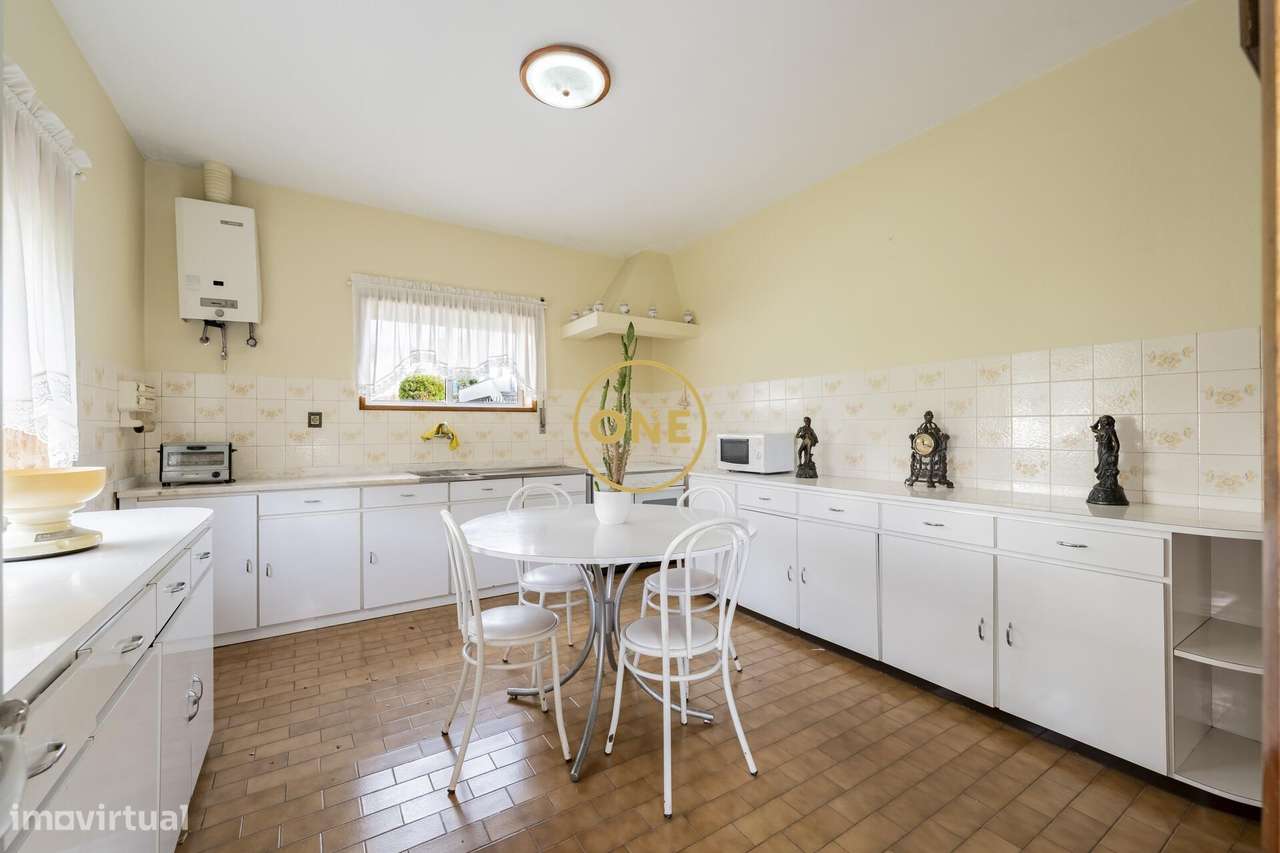 Moradia T3 individual em Lousado-11