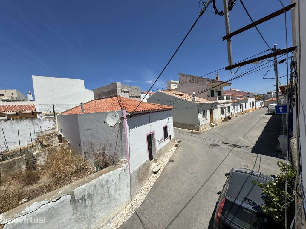 Moradia em banda à venda na Rua da Capelinha-38