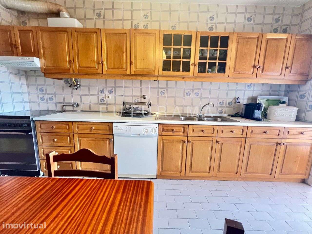 Apartamento T3 na Torre Londres, nas Palmeiras - Oeiras-13