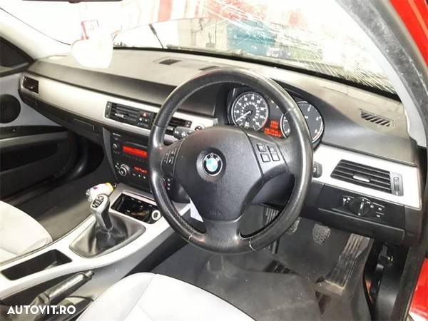 Dezmembrez BMW 320d E90 N47 - 6