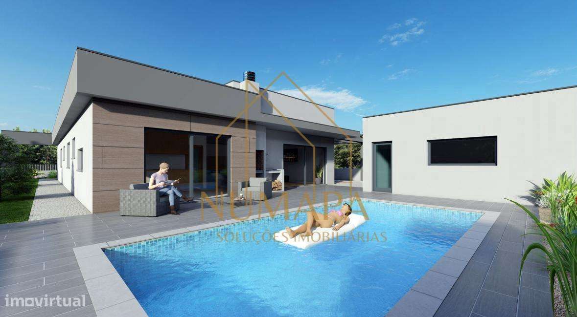Moradia Térrea T5 Isolada com Piscina e Garagem Azeitão-19