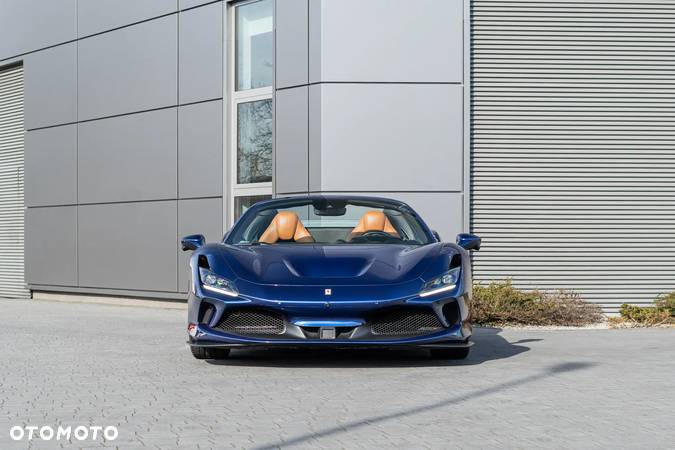 Ferrari F8 Spider 458 - 8