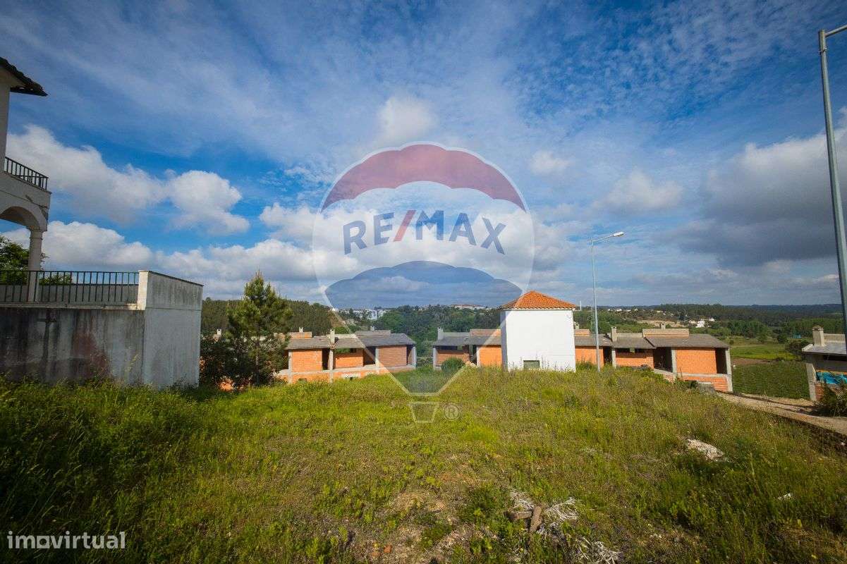 Terreno  para venda - Grande imagem: 2/3