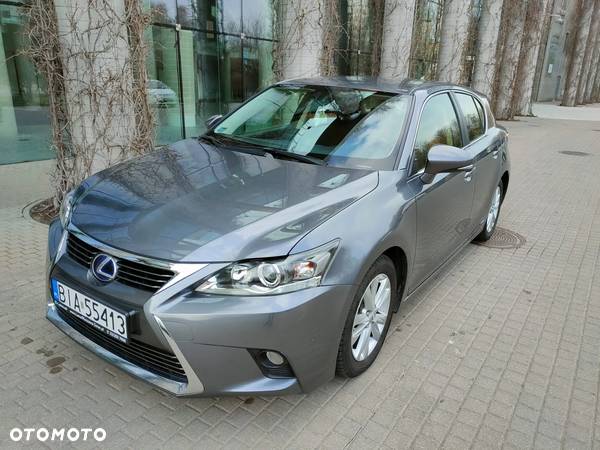 Lexus CT - 23