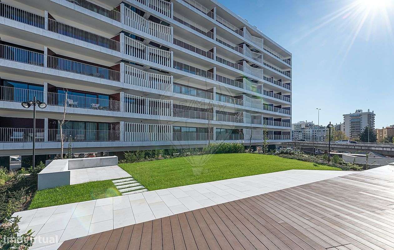 Apartamento T2 para arrendamento - Grande imagem: 2/43