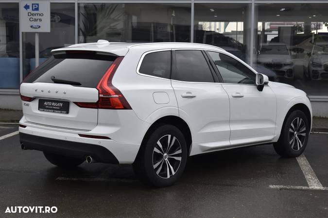 Volvo XC 60 B4 D AWD Geartronic Momentum Pro - 7