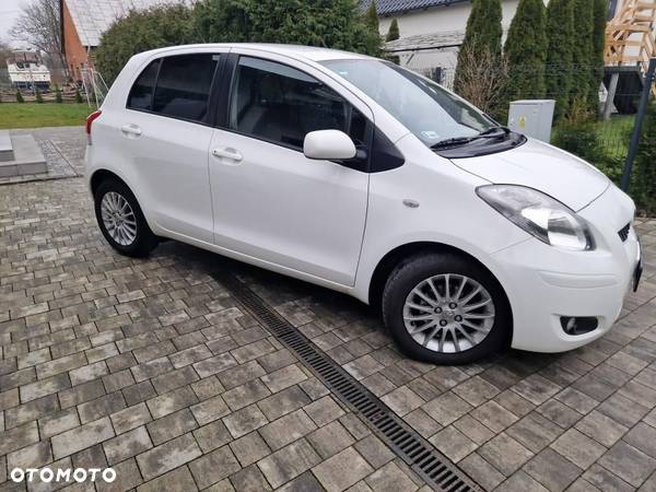 Toyota Yaris 1.33 VVT-i Life - 9