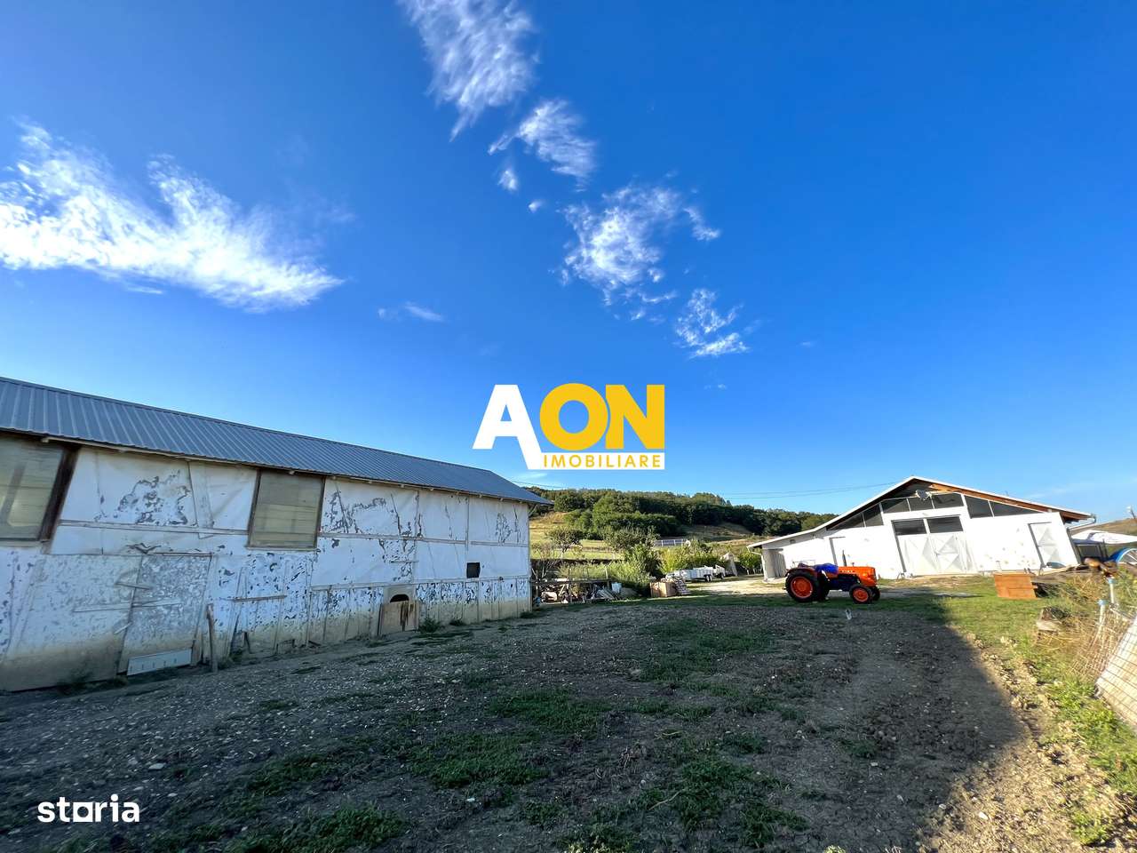 Ferma de vanzare cu 550MP utili si 27.500MP teren la asfalt - Imagine principală: 5/20
