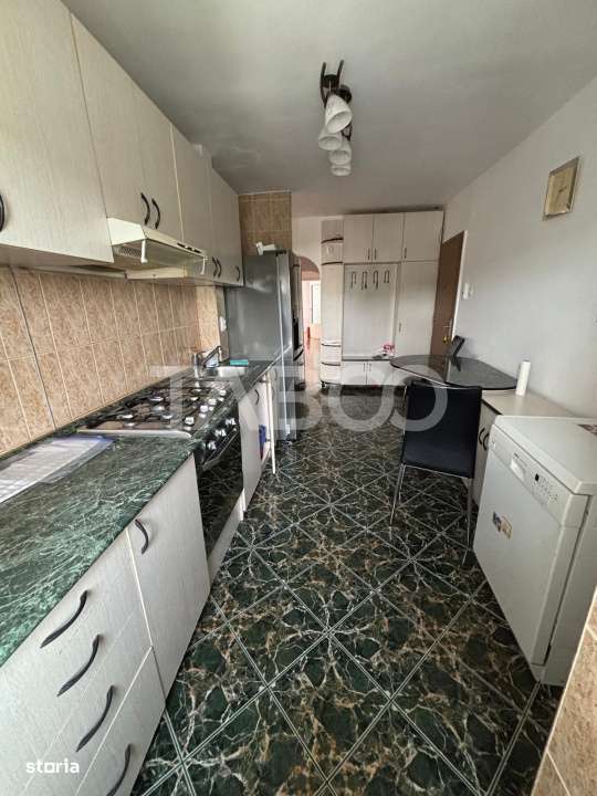 Apartament 4 camere decomandate si 3 balcoane de vanzare  Manastur - Imagine principală: 4/8
