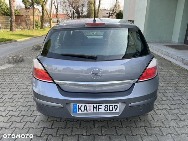 Opel Astra III 1.8 Enjoy - 14