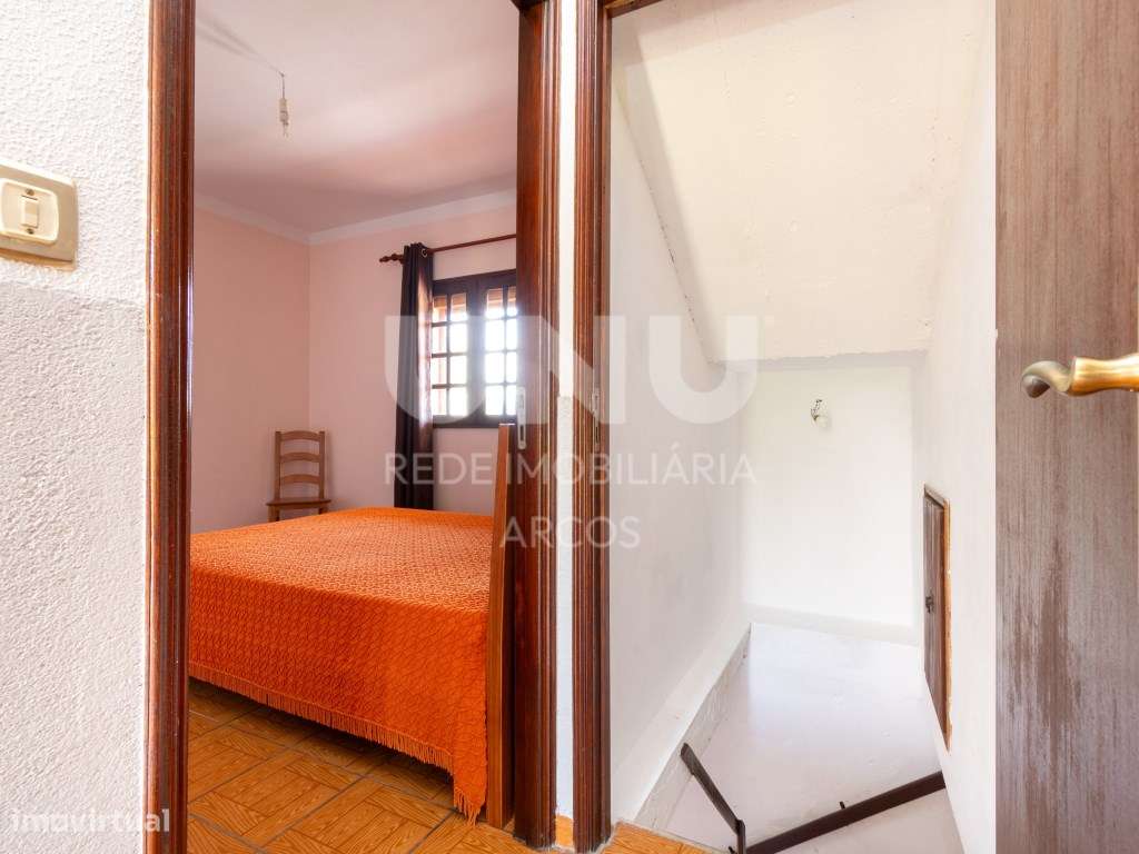 Moradia Bi-Familiar-23