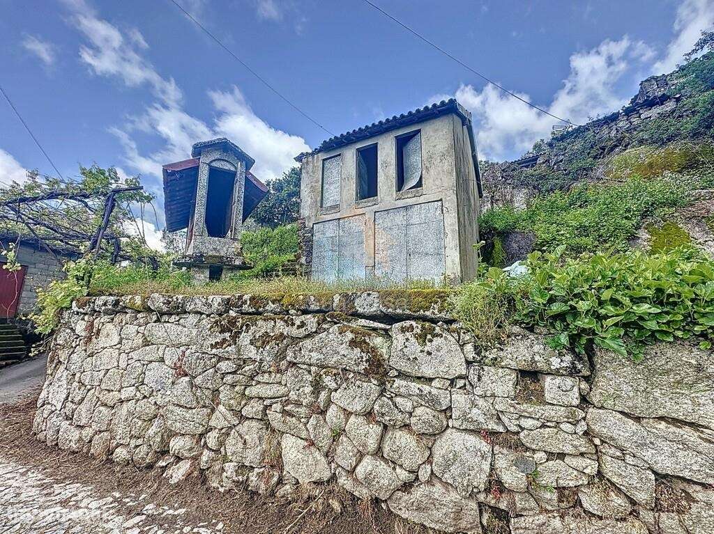 Moradia com alpendre - Grande imagem: 4/12