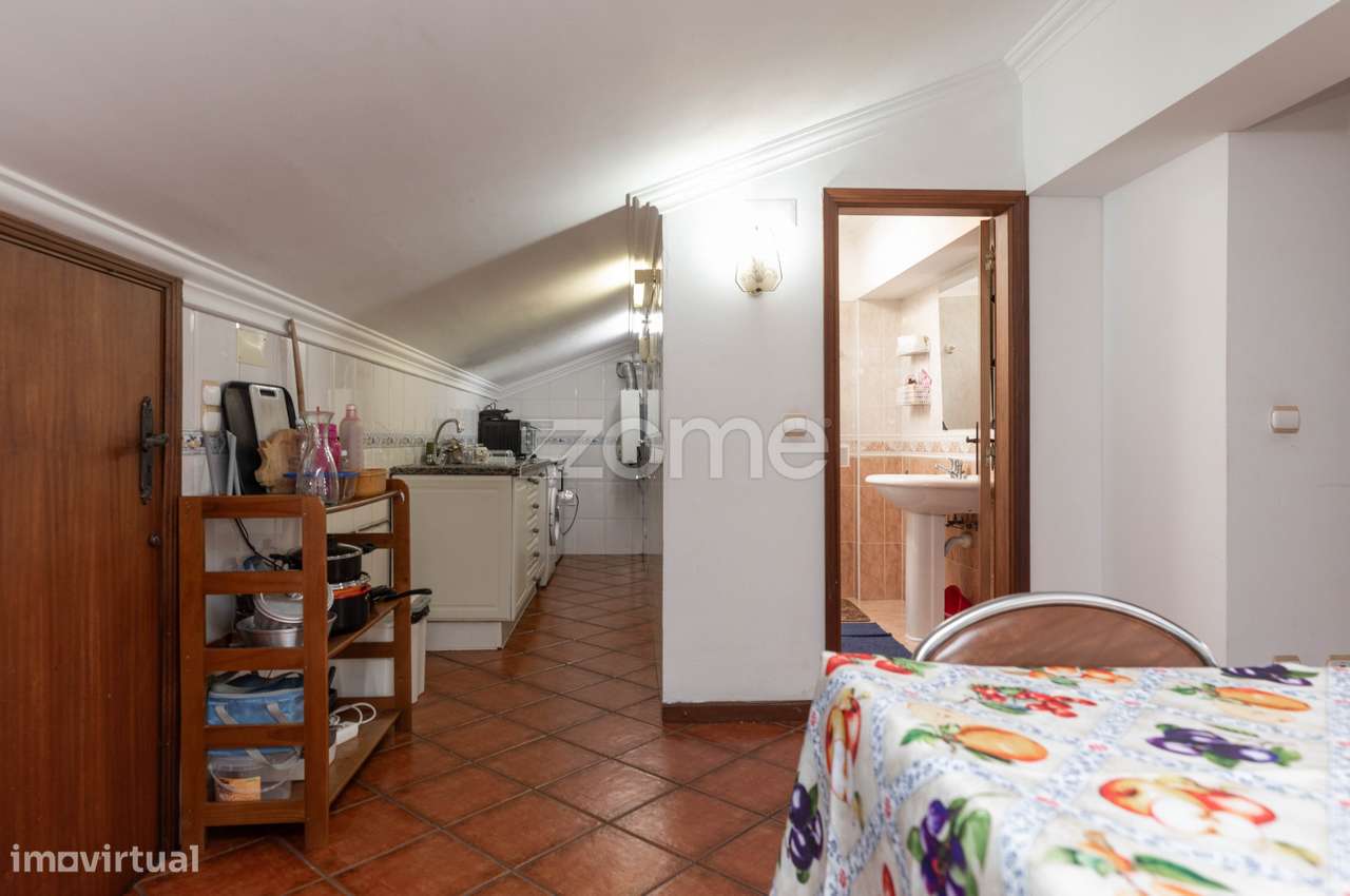 Prédio composto por dois apartamentos | Guerra Junqueiro | Coimbra-25