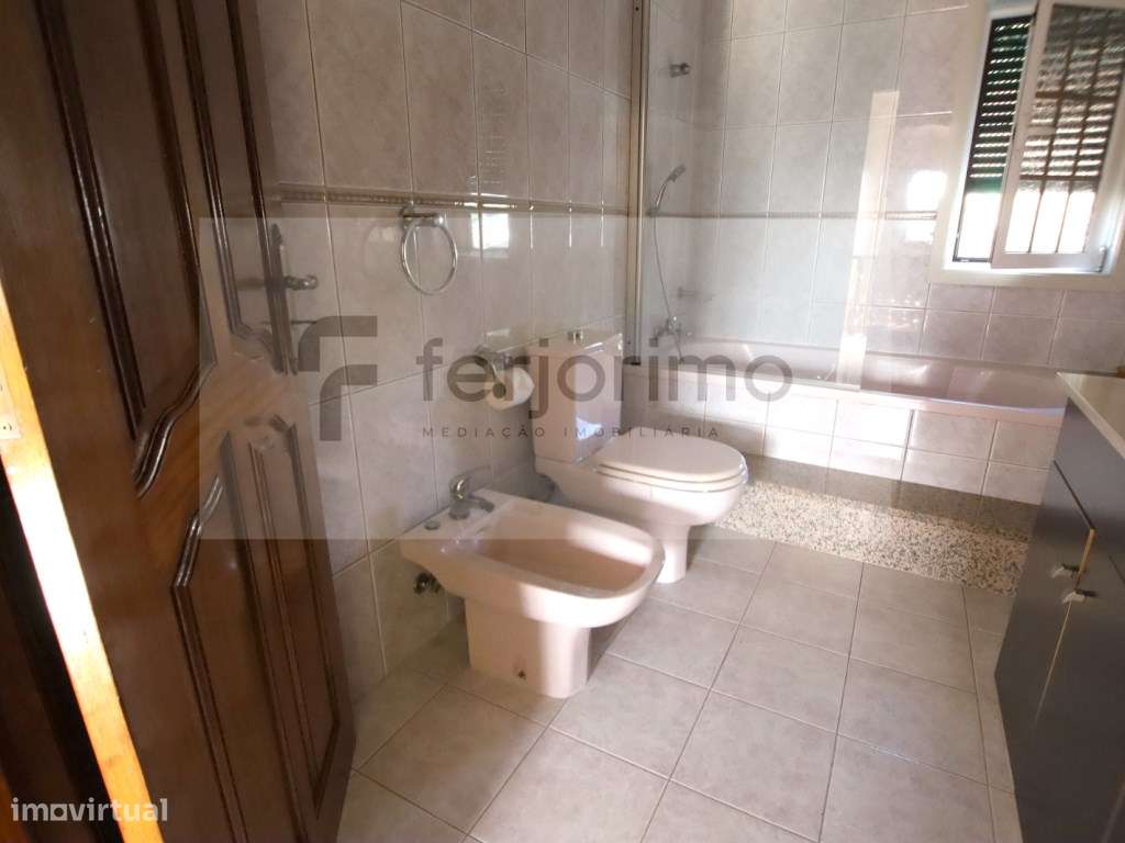 Espetacular Moradia Isolada T4-45