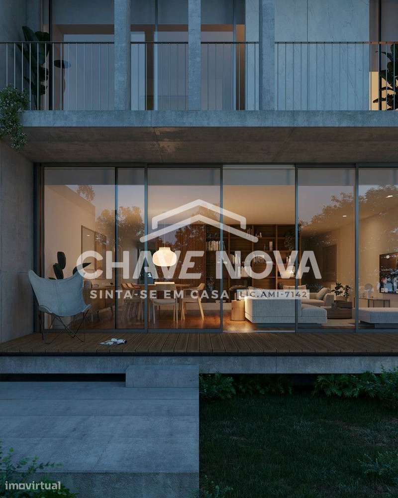 Moradia em Banda V3 Nova em Arcozelo (Vila Nova de Gaia) - Grande imagem: 3/4