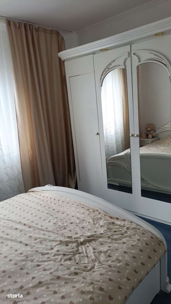 Apartament cu 3 camere /  Ostroveni / Etaj 2 /-1