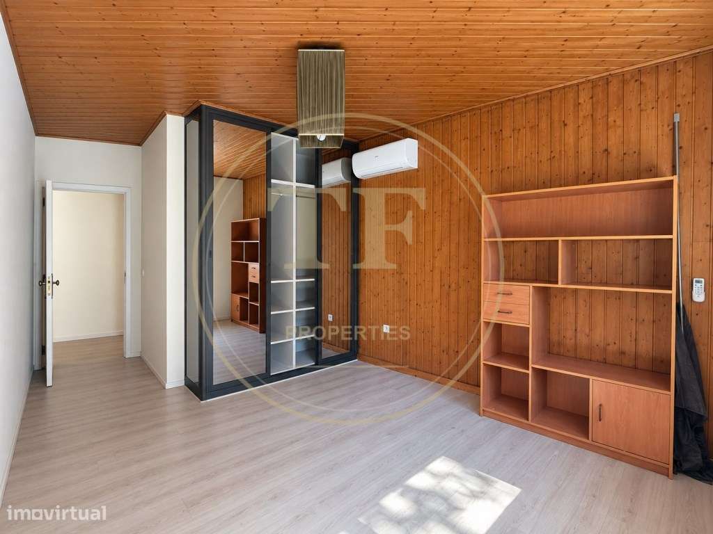T3 Renovado com Garagem, a 600 m da Praia e junto Apeadeiro de Fran...-20