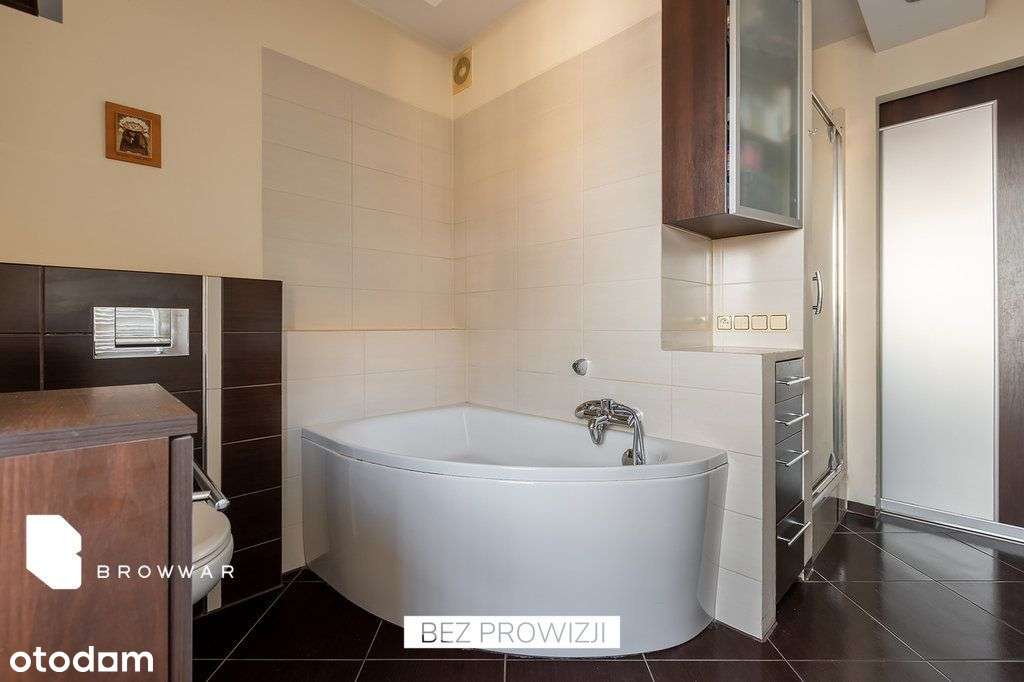 Mieszkanie ze świetnym układem i dwoma balkonami-14