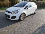 Kia Rio 1.2 L - 2