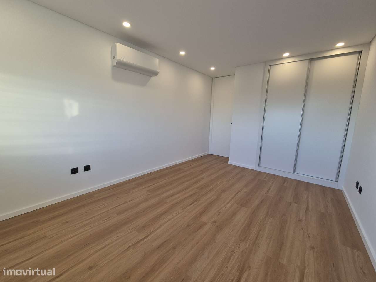 T3 Totalmente Renovado - Aeroporto-15