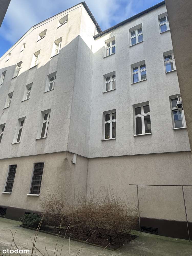 Wysokie mieszkanie w doskonałej lokalizacji! Cieplik miejski!-1