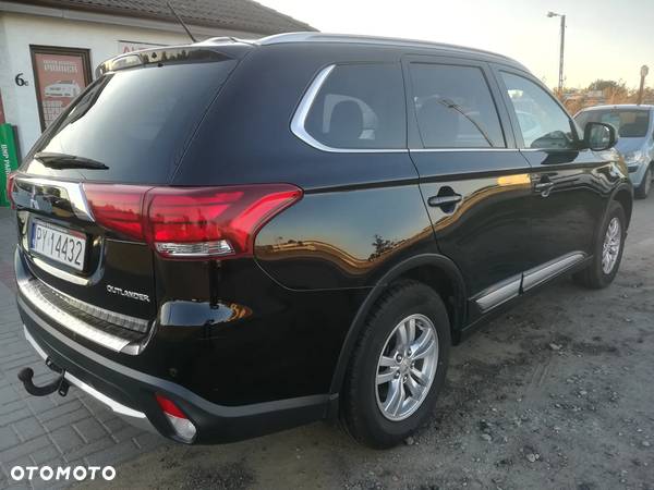 Mitsubishi Outlander - 7