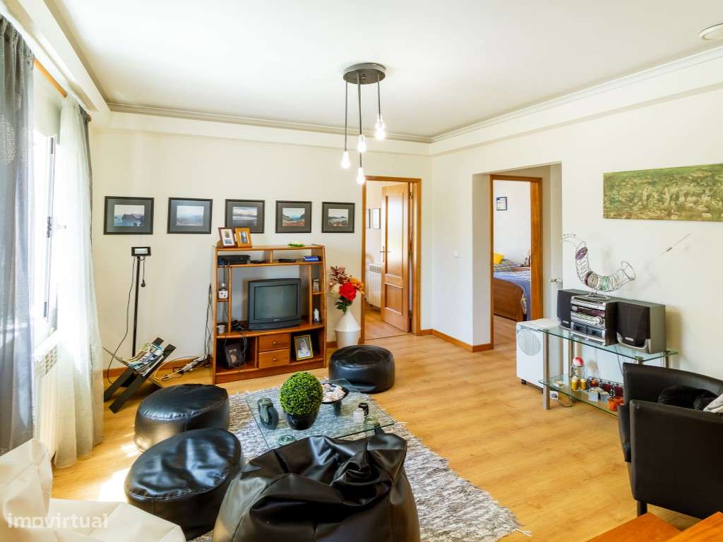 Moradia exclusiva com vista mar deslumbrante, piscina e localização...-28