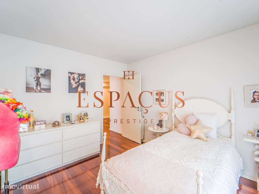 Fantástico Apartamento T4 em Braga-16