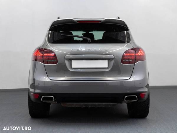 Porsche Cayenne 3.0TD TipTronic - 5