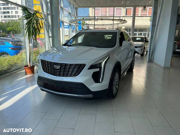 Cadillac XT4 350T AWD Premium Luxury - 4