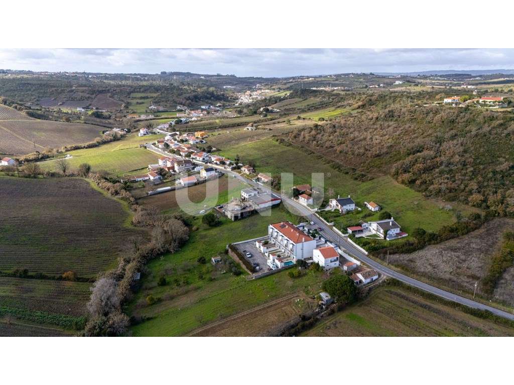 Moradia T3, inserida em condomínio privado, na Carnota, Alenquer!-48