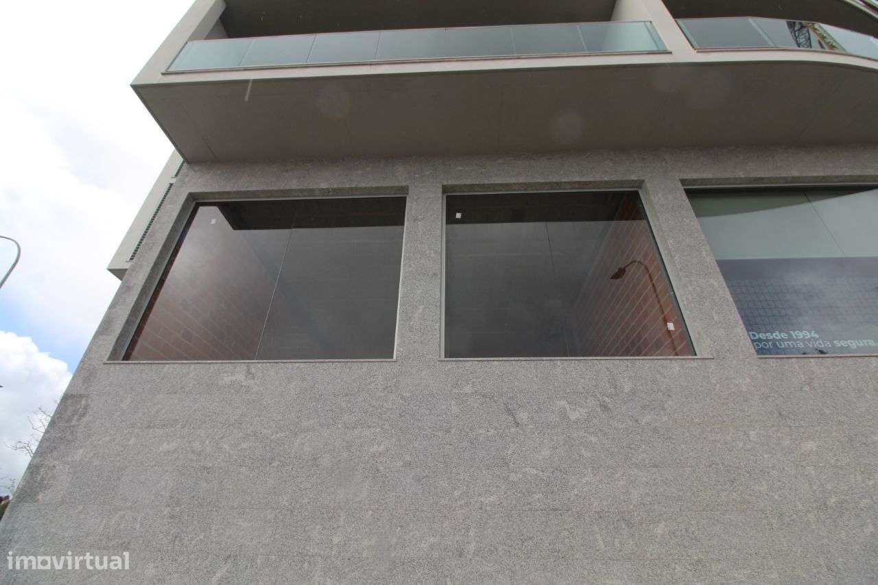 Loja com Excelente Localização - Grande imagem: 5/14