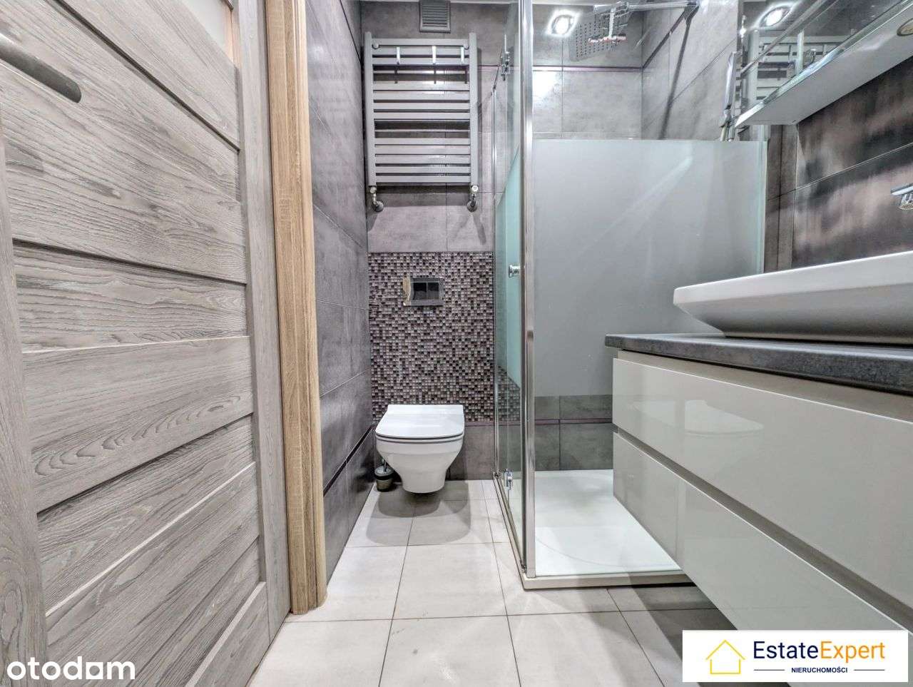 2 pokoje do zamieszkania z widna kuchnią i dużym b-8